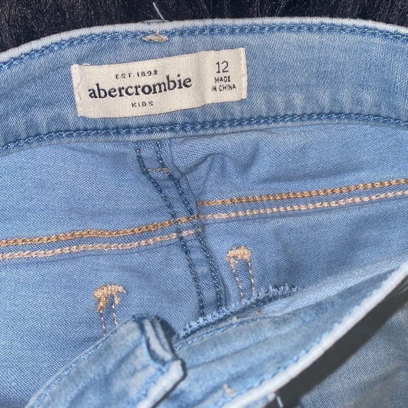 Abercrombie kids skinny lightweight stretchy jeans Sz 12 - Picture 4 of 9